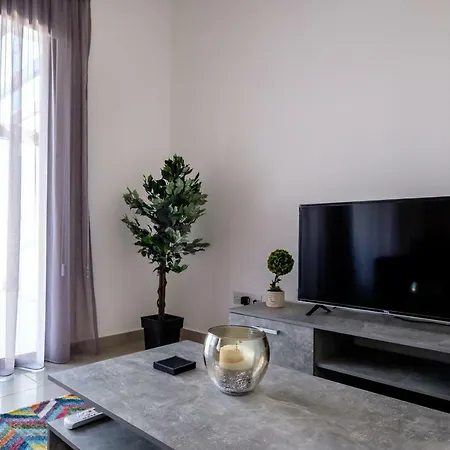 The Emerald Penthouse Tersephanou